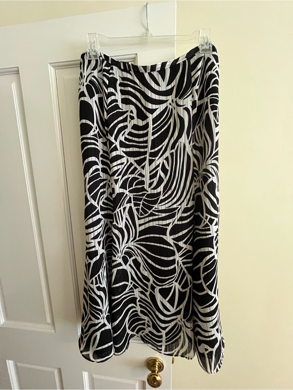 Jones Wear Chiffon Tulip Maxi Skirt (Fully Lined) Size 8